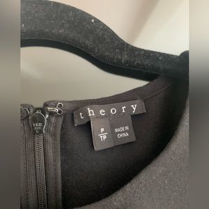 Theory long sleeve multi texture tunic - XS